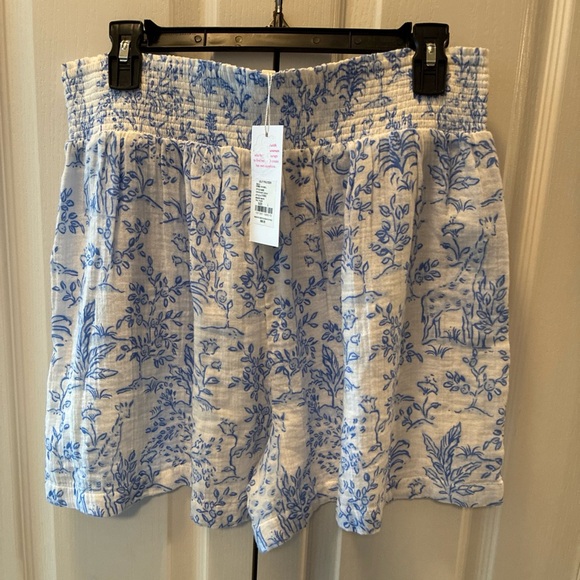 Lilly Pulitzer ladies portor shorts cover up size large - Picture 4 of 6